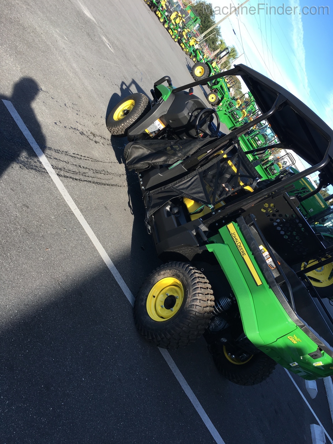 2020 John Deere 560E S4 Image 4