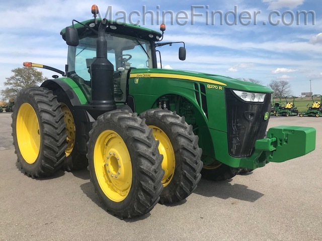 2016 John Deere 8270R Image 2