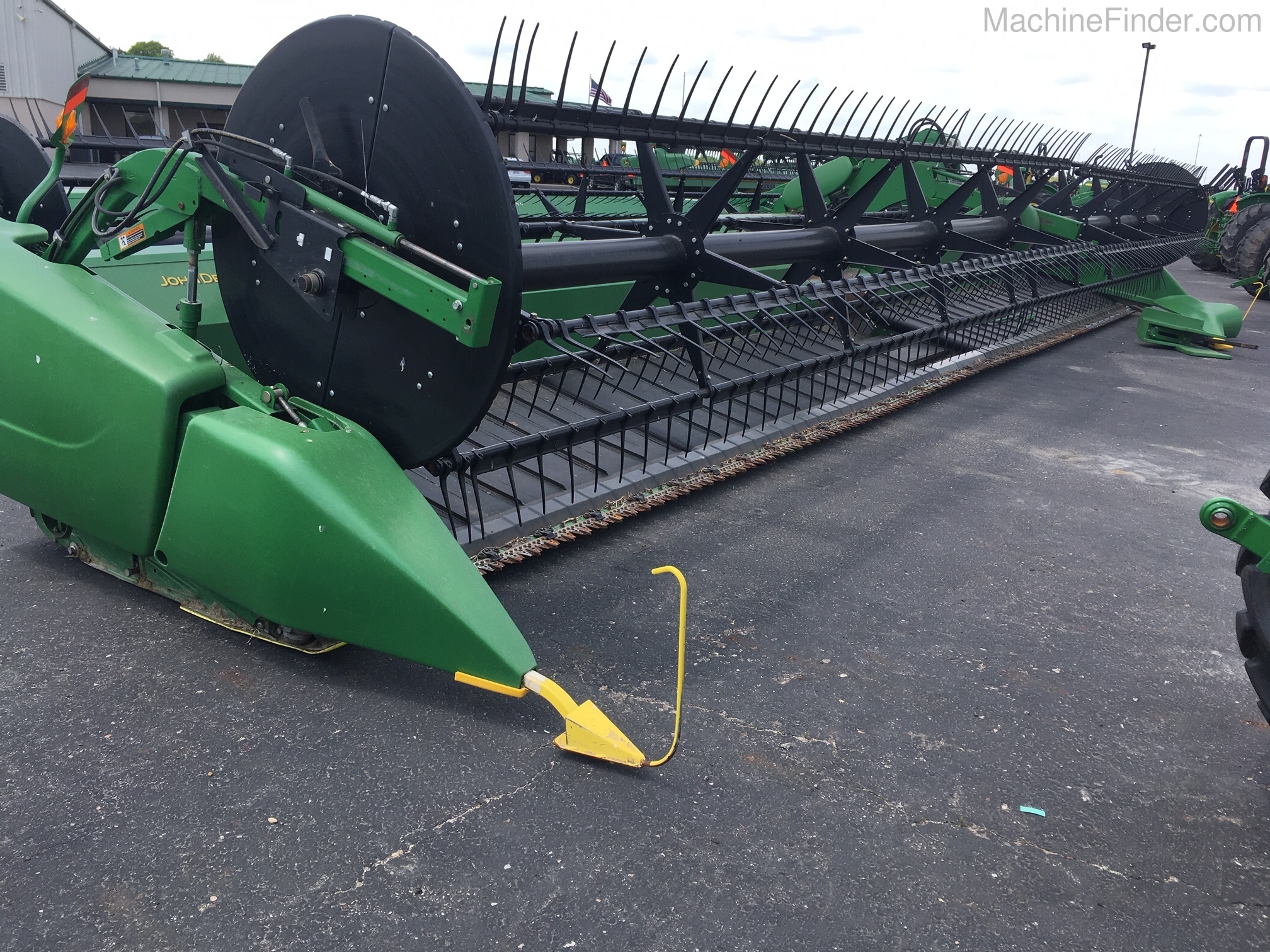 2012 John Deere 640FD Image 1