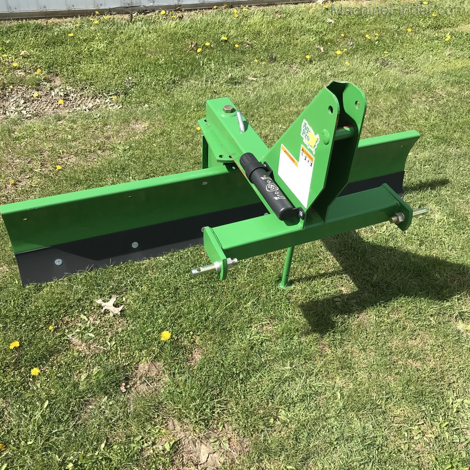 2019 Frontier RB2072 Image 2