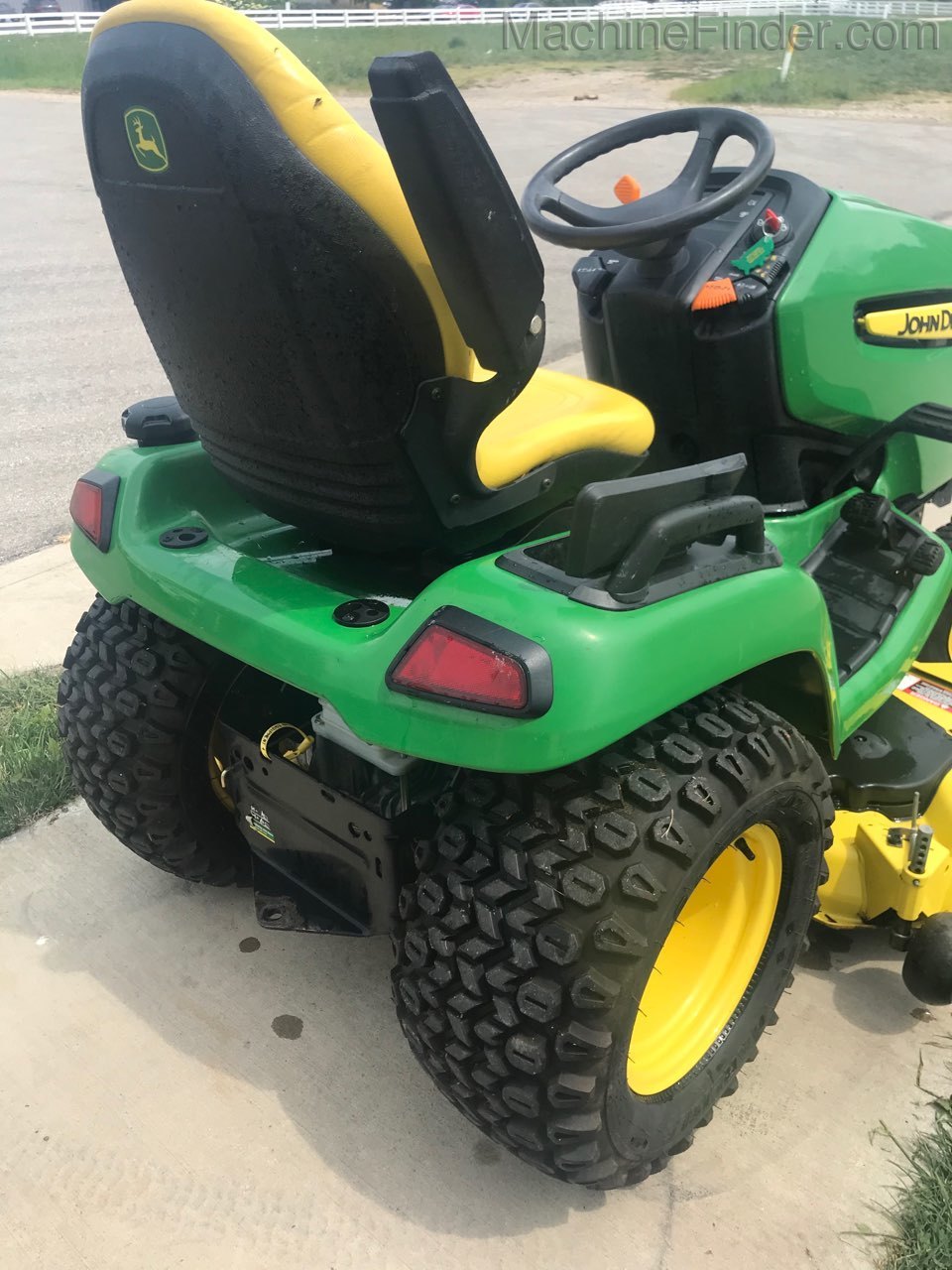 2013 John Deere X530 Image 2