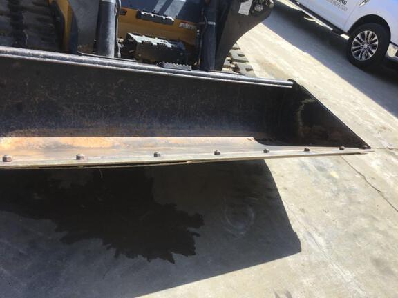 2021 John Deere 331G