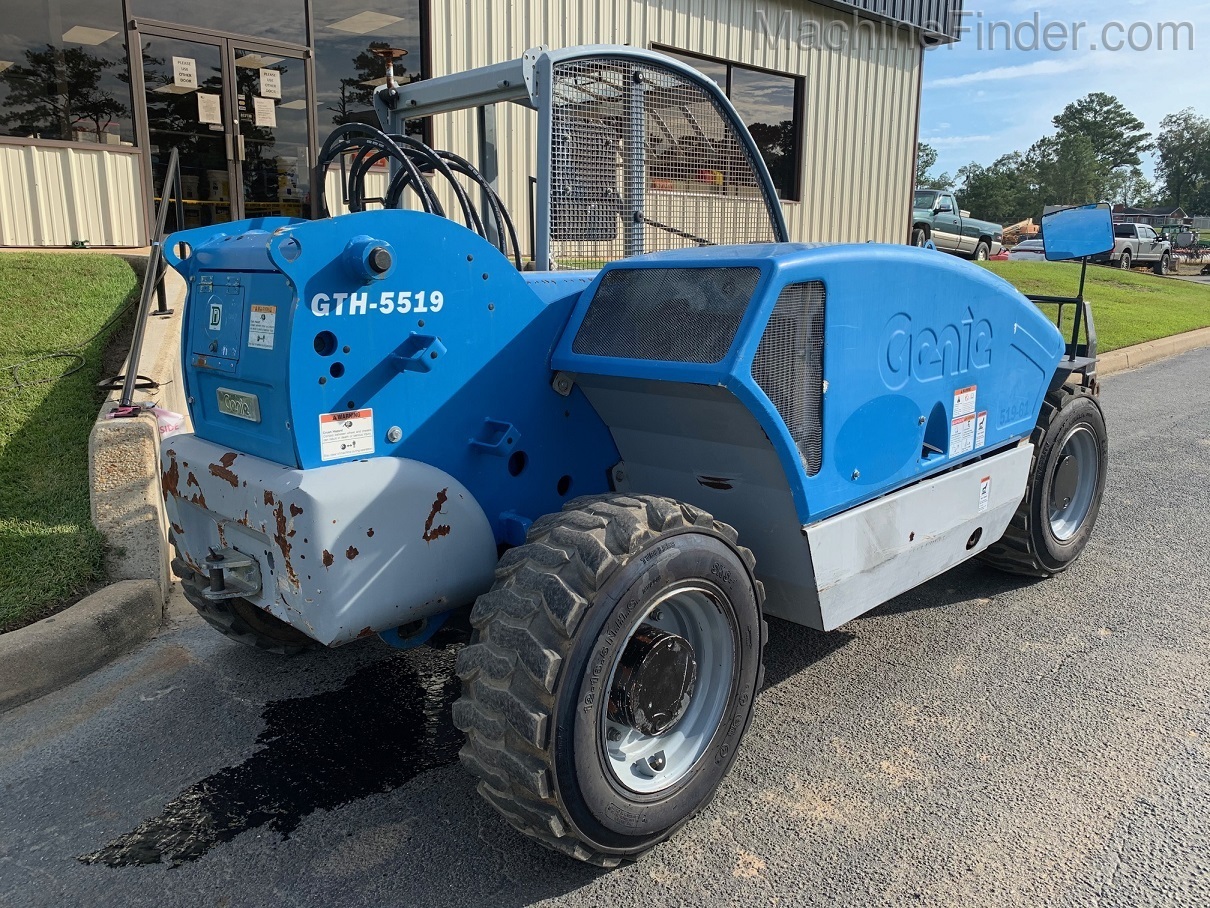 2014 Genie GTH5519 Image 3