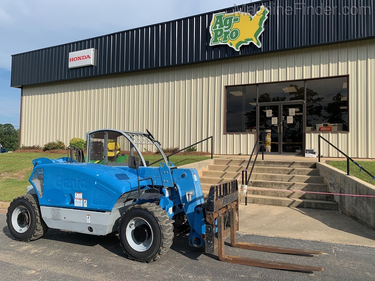 2014 Genie GTH5519 Image 1