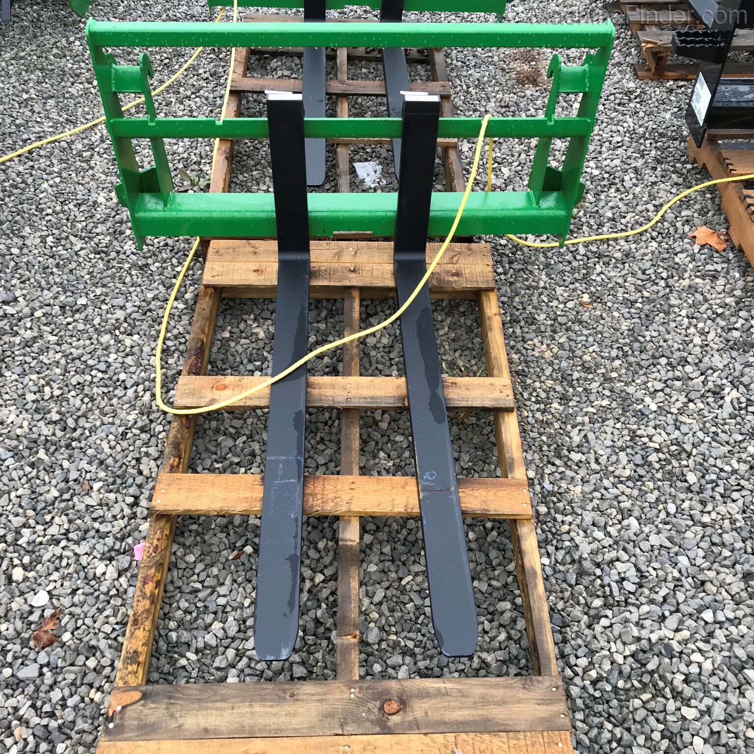 2020 Frontier AP10F Image 2