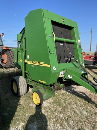 2004 John Deere 467 Image 2
