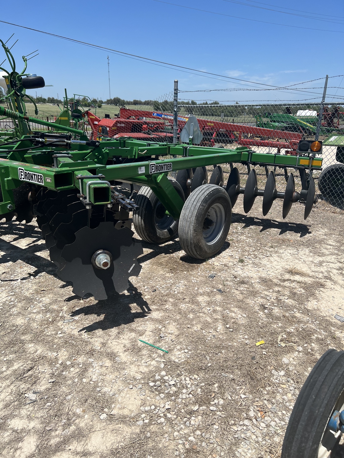2019 John Deere DH1612 Image 3