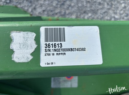 Photo of 2011 John Deere 2700