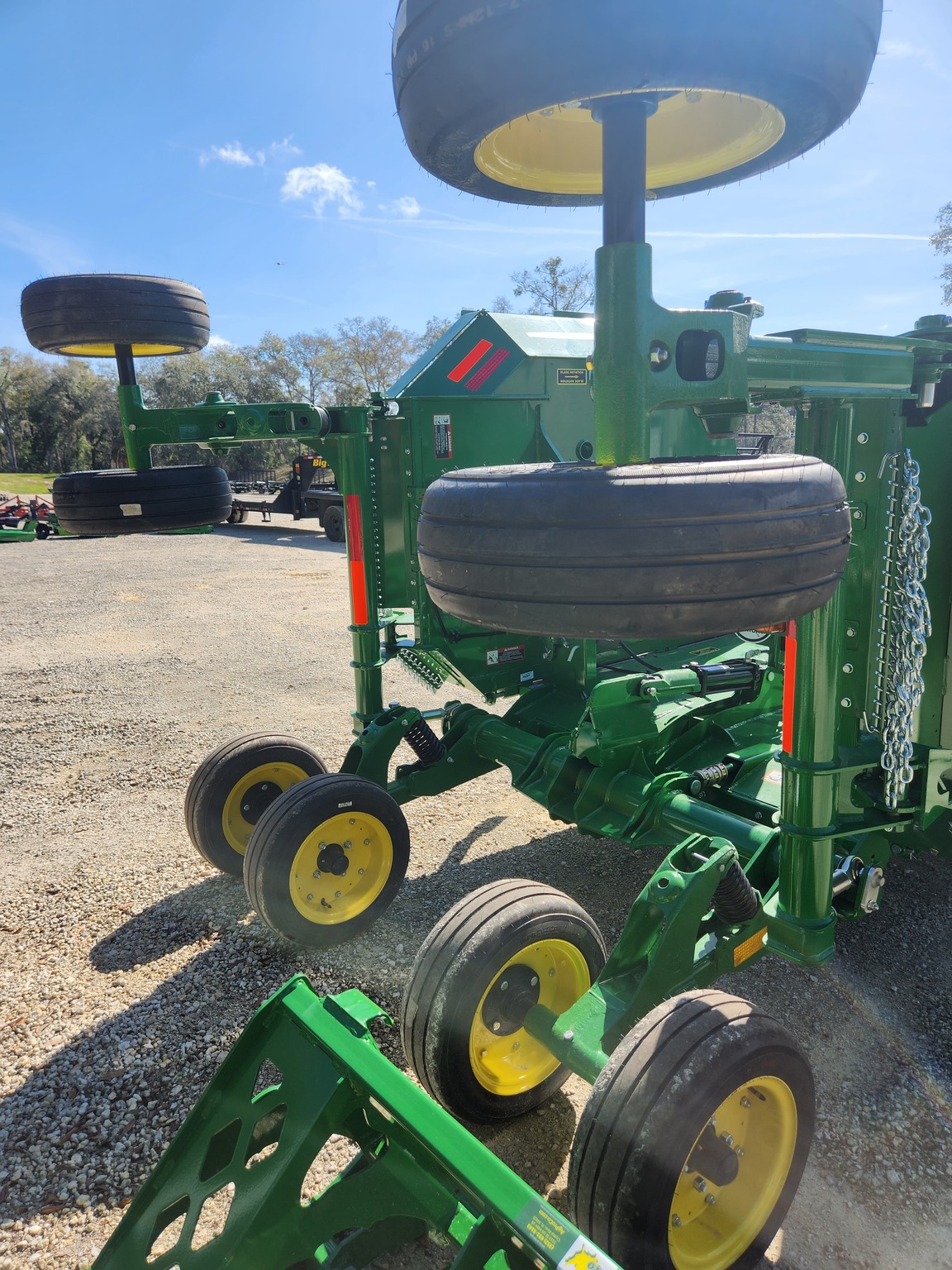 2024 John Deere FC15M Image 4