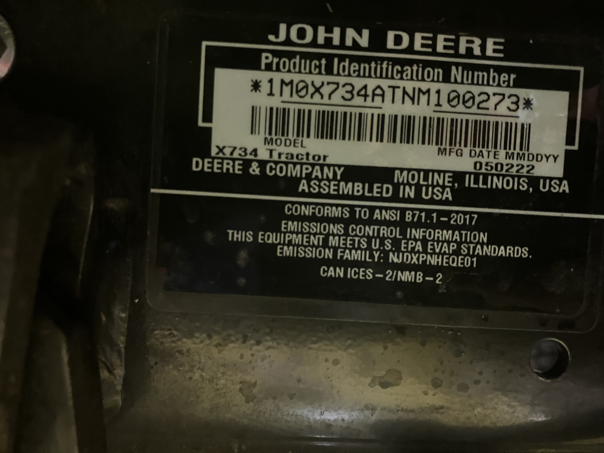 2022 John Deere X734 Lawn & Garden Tractors Rowley, IA