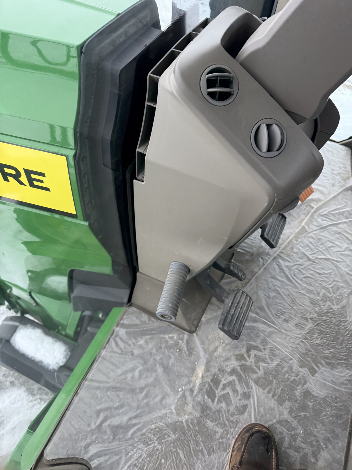 2021 John Deere 8RT 370 Image 22