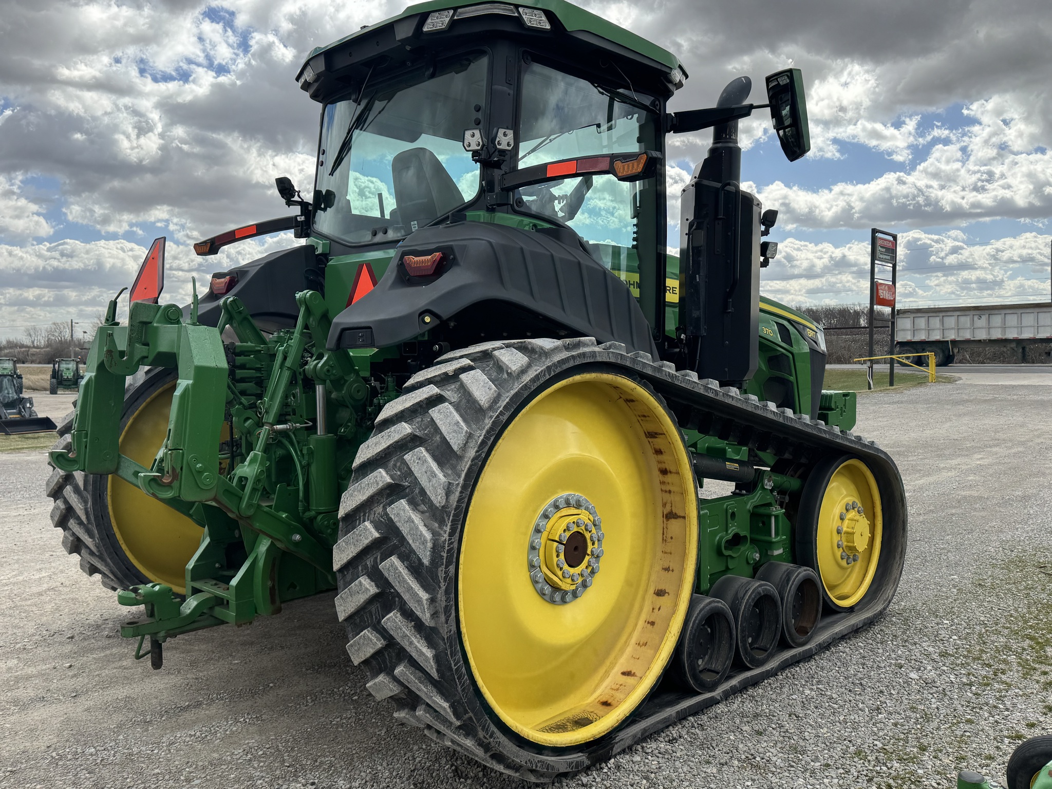 2021 John Deere 8RT 370 Image 5