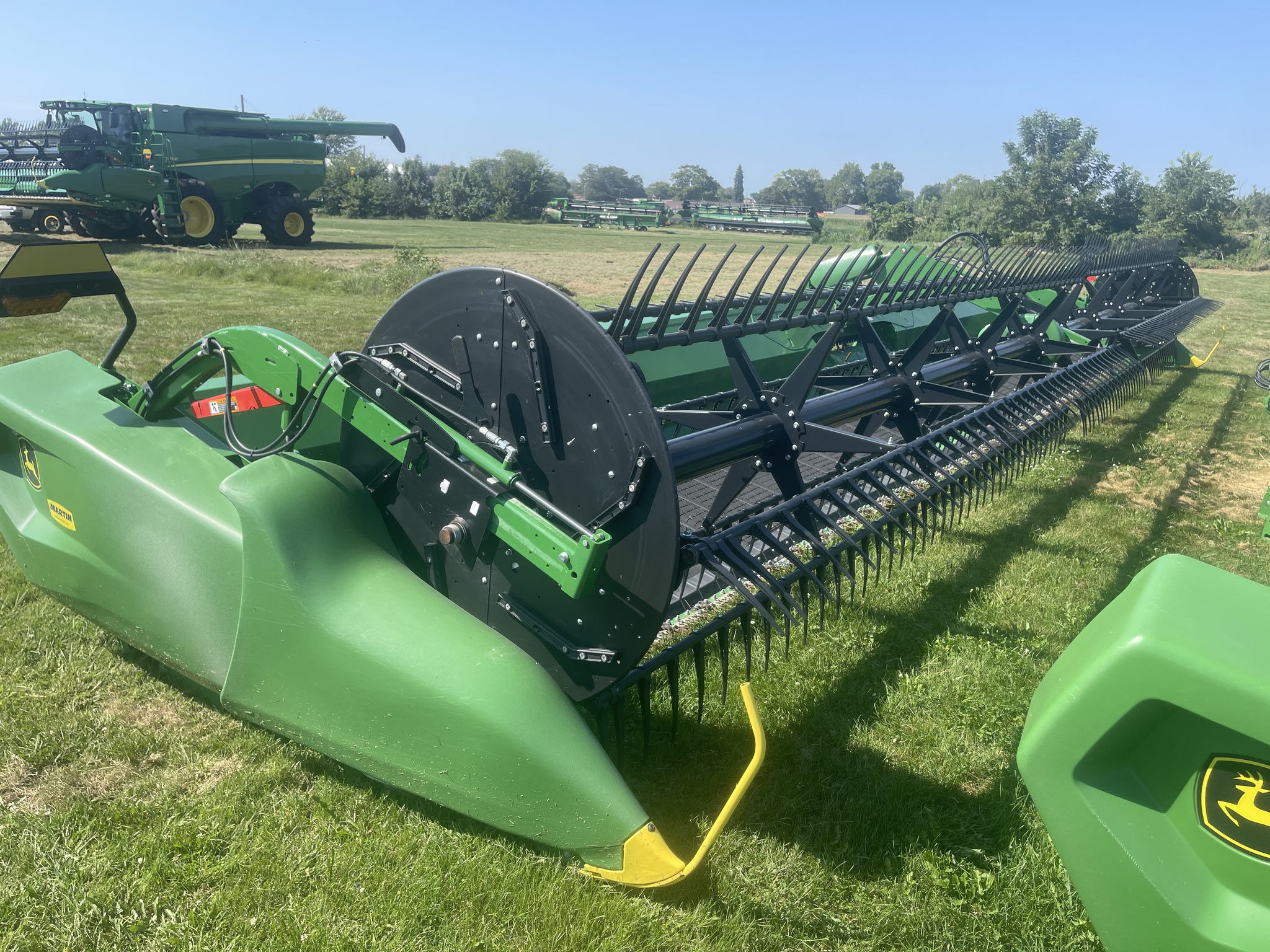  2023 John Deere RD40F at Heritage Tractor in Monmouth, IL