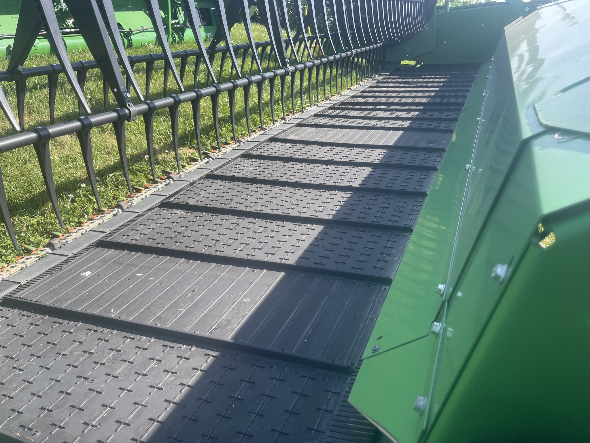  2023 John Deere RD40F at Heritage Tractor in Monmouth, IL