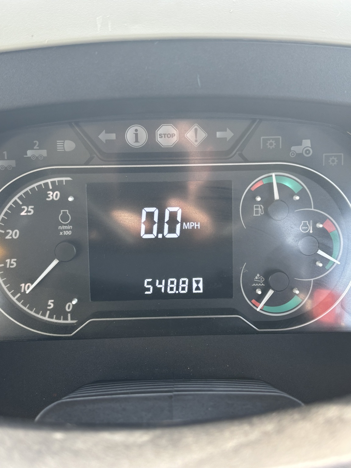 2019 John Deere 5090E Image 17