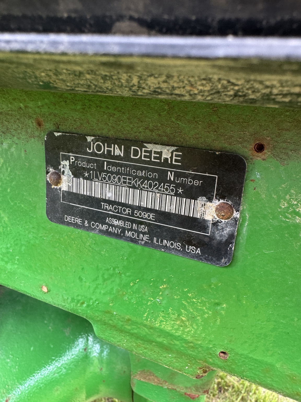 2019 John Deere 5090E Image 7