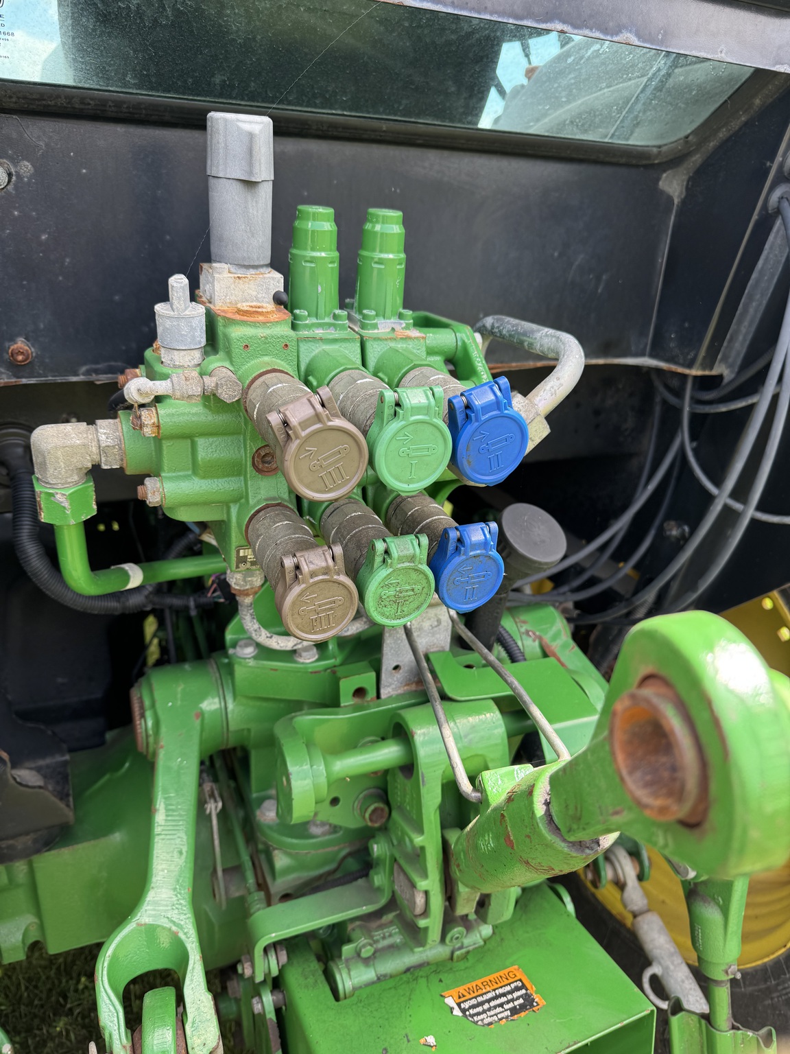 2019 John Deere 5090E Image 12