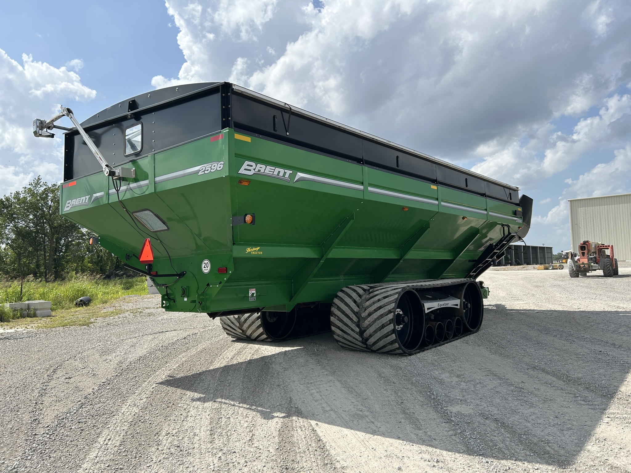  2022 Brent 2596 at Heritage Tractor in Pittsburg, KS