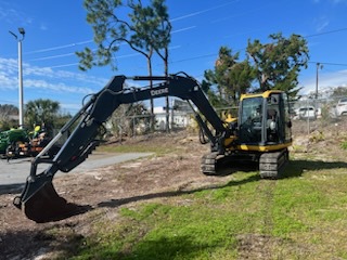 2021 John Deere 85G Image 2