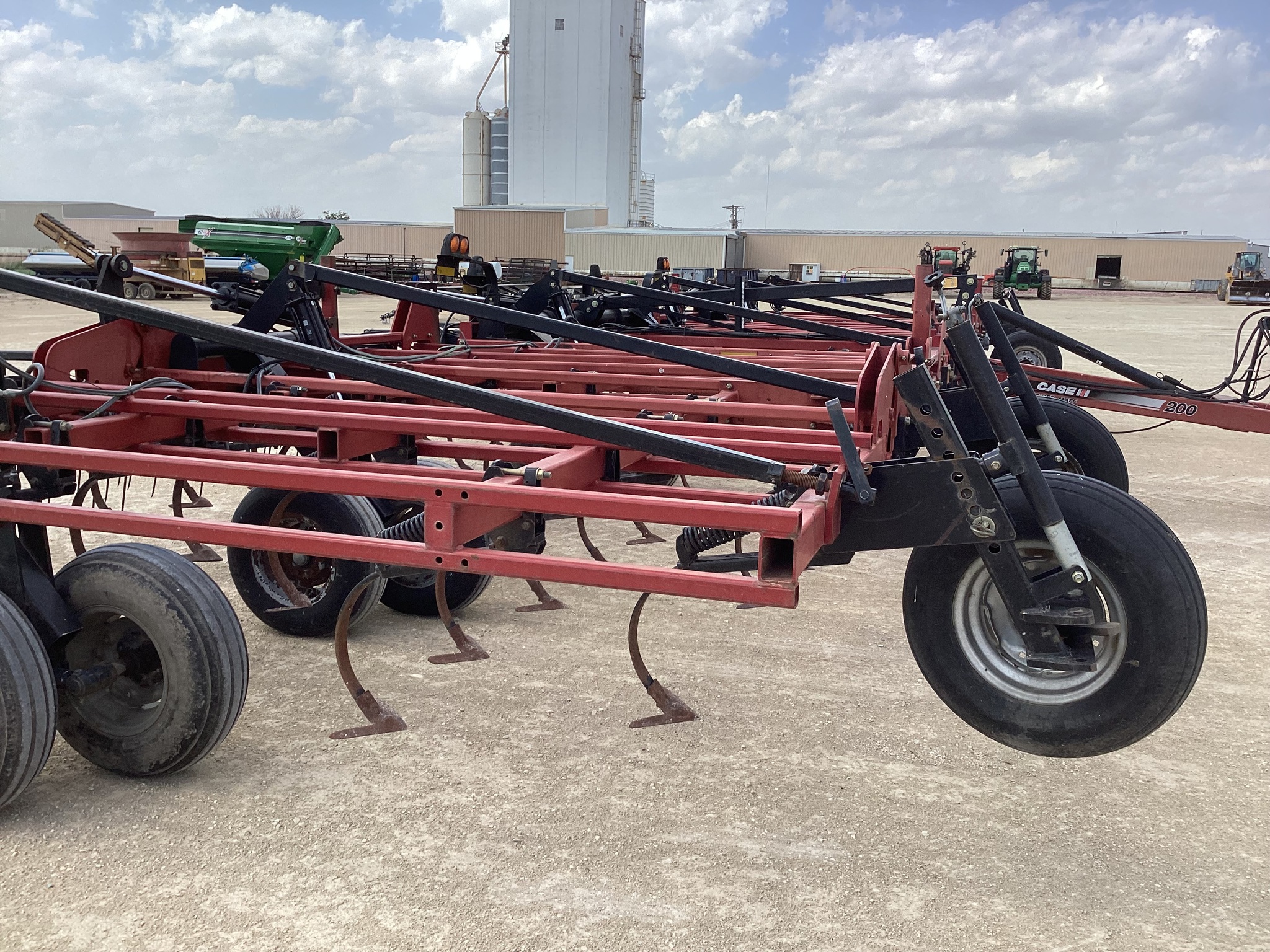 2018 Case IH 200 Image 9
