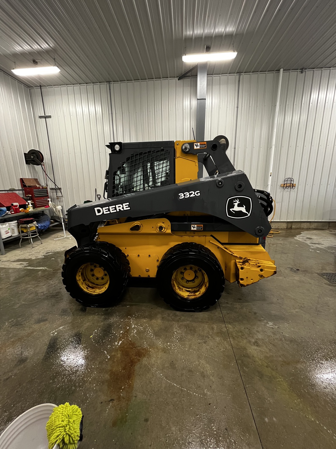 2023 John Deere 332G Image 11