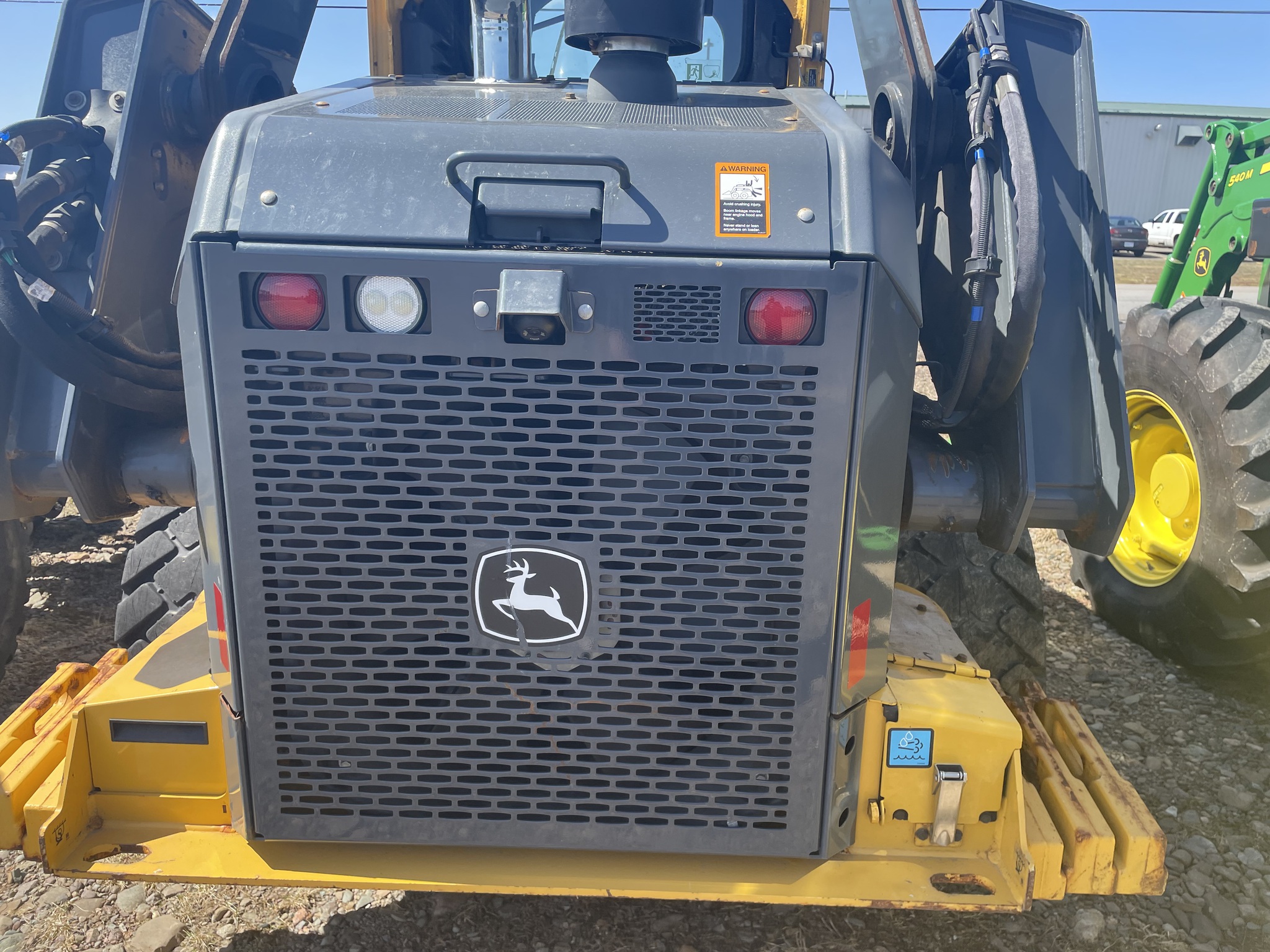 2023 John Deere 332G Image 4