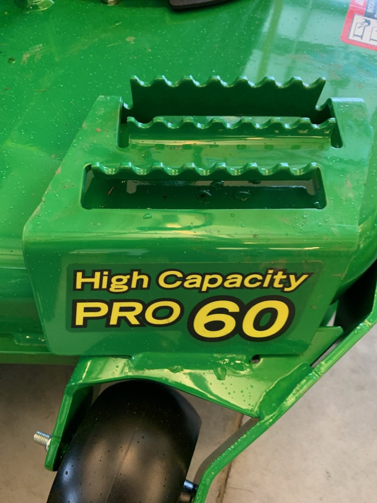 2025 John Deere Z760R Image 6