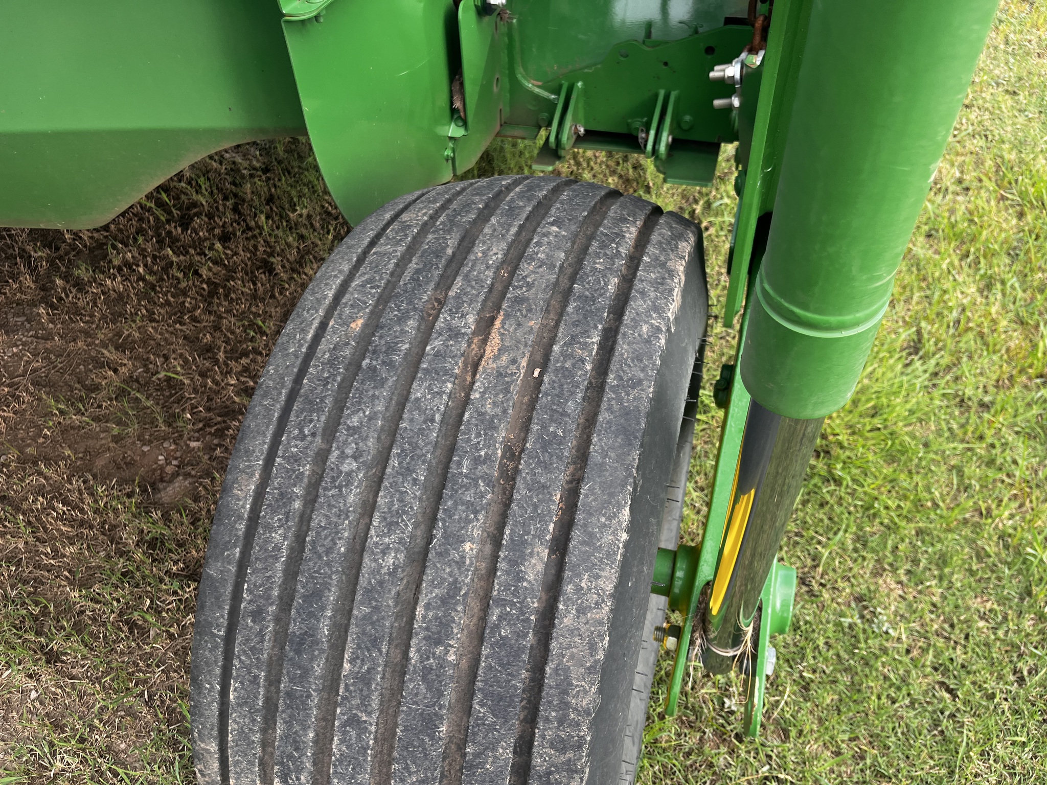 2023 John Deere S350 Image 6