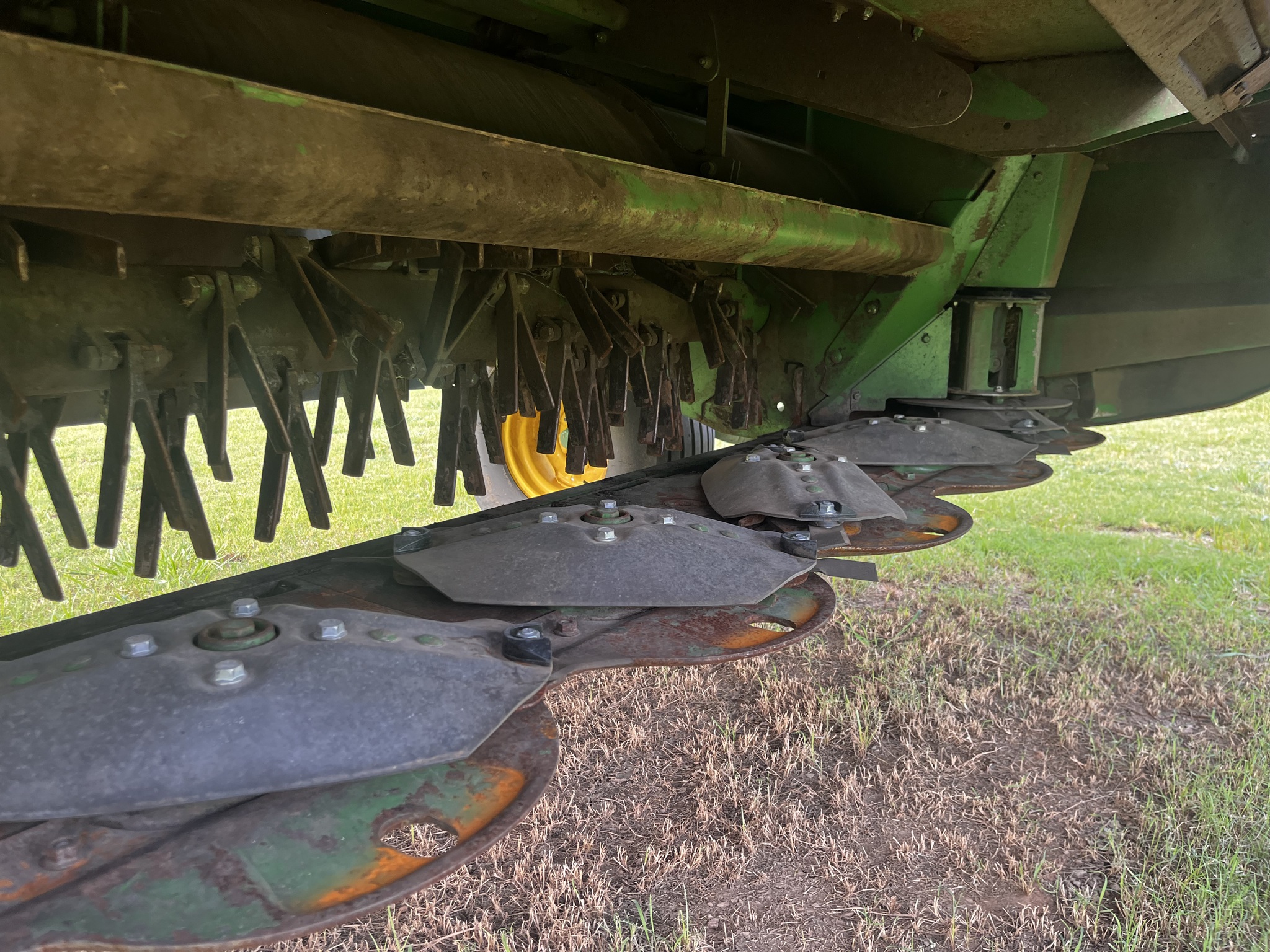 2023 John Deere S350 Image 12