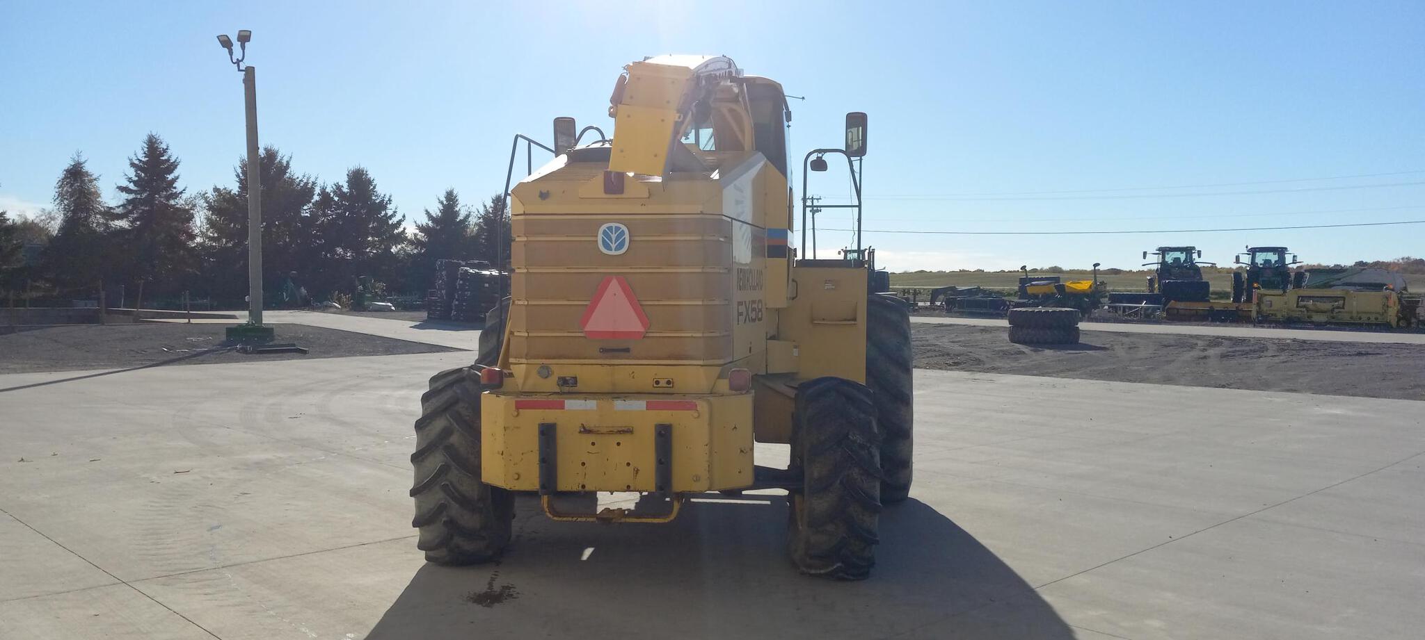 2000 New Holland FX58 Image 7