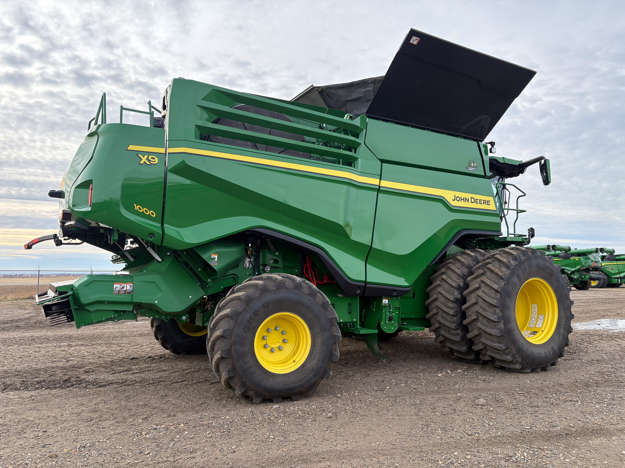 2022 John Deere X9 1000 Image 4