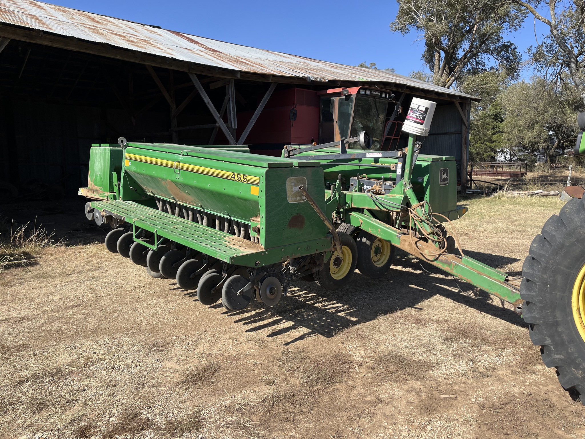 1997 John Deere 455 Image 5