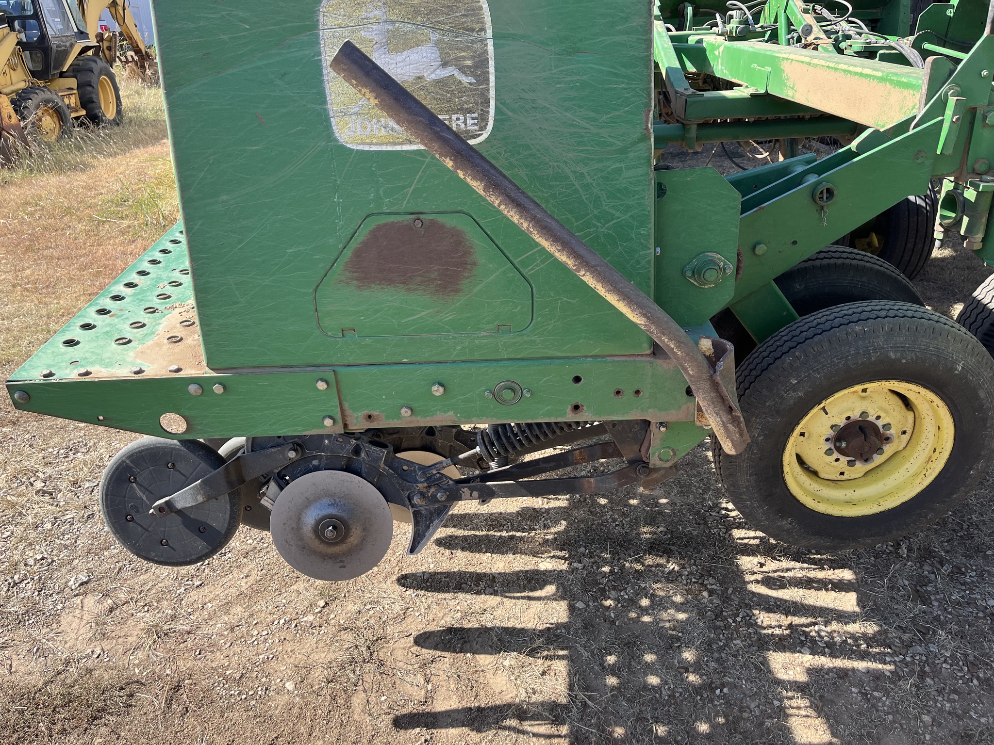 1997 John Deere 455 Image 6