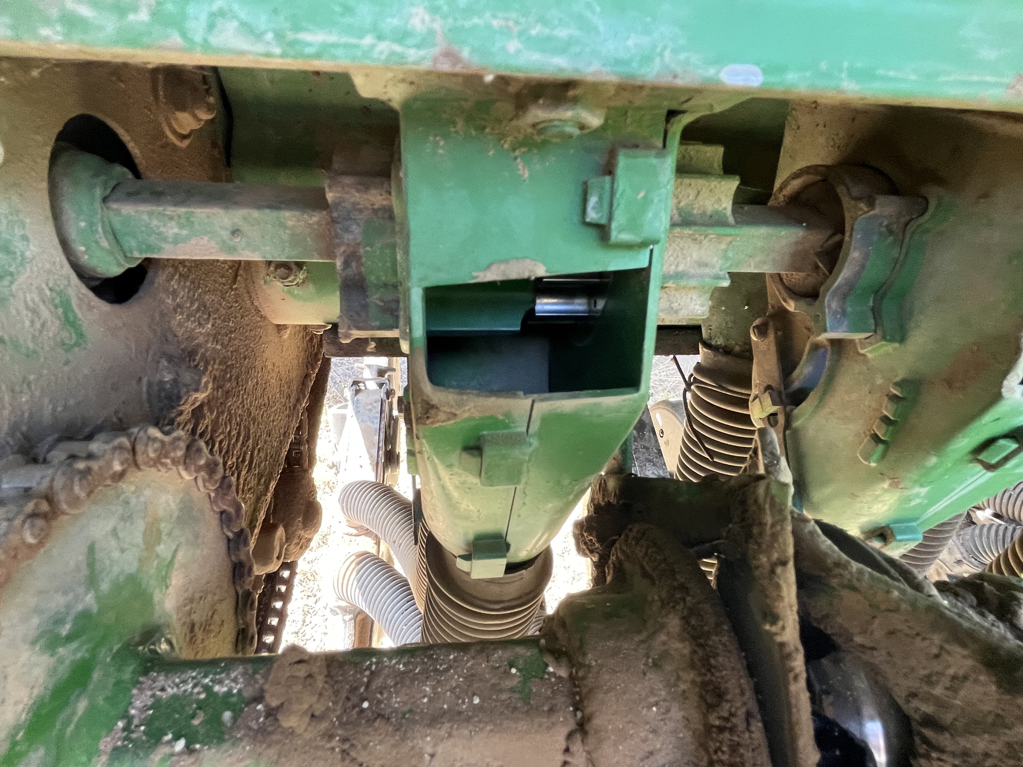 1997 John Deere 455 Image 32