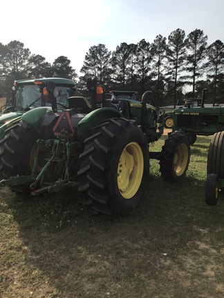 2016 John Deere 5075E Photo 6