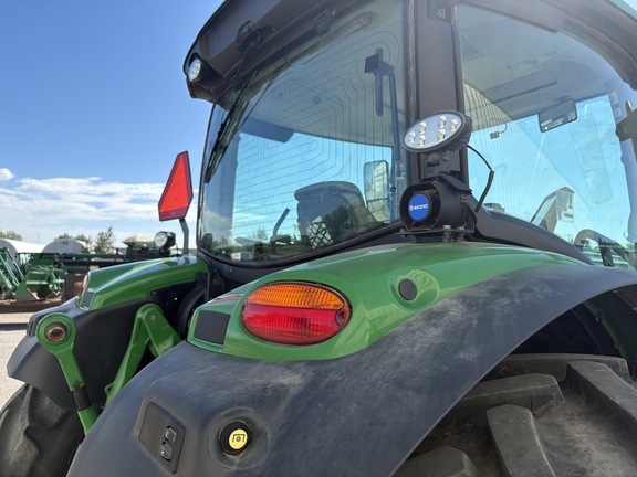Used 2022 John Deere 6155R Row Crop Tractors at Horizon Ag & Turf in Mayerthorpe, AB - Photo10