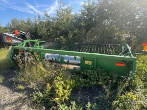 Used 2015 John Deere S680 Combines at Horizon Ag & Turf in Vermilion, AB - Photo6