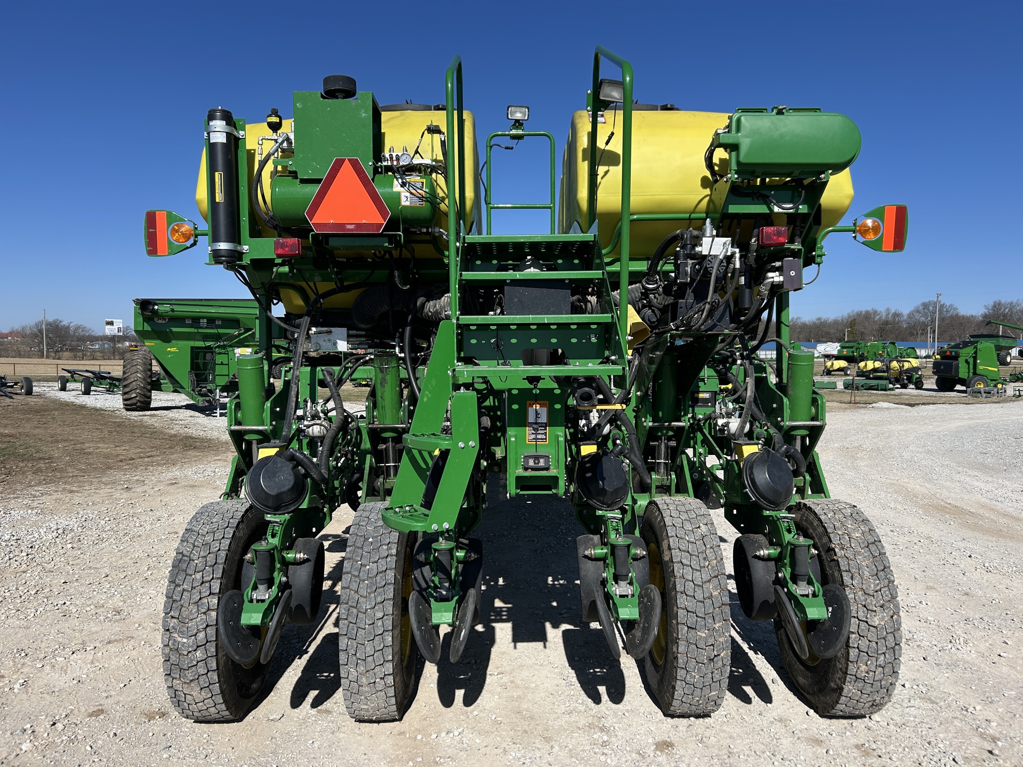  2017 John Deere 1775NT at Heritage Tractor in Clinton, MO