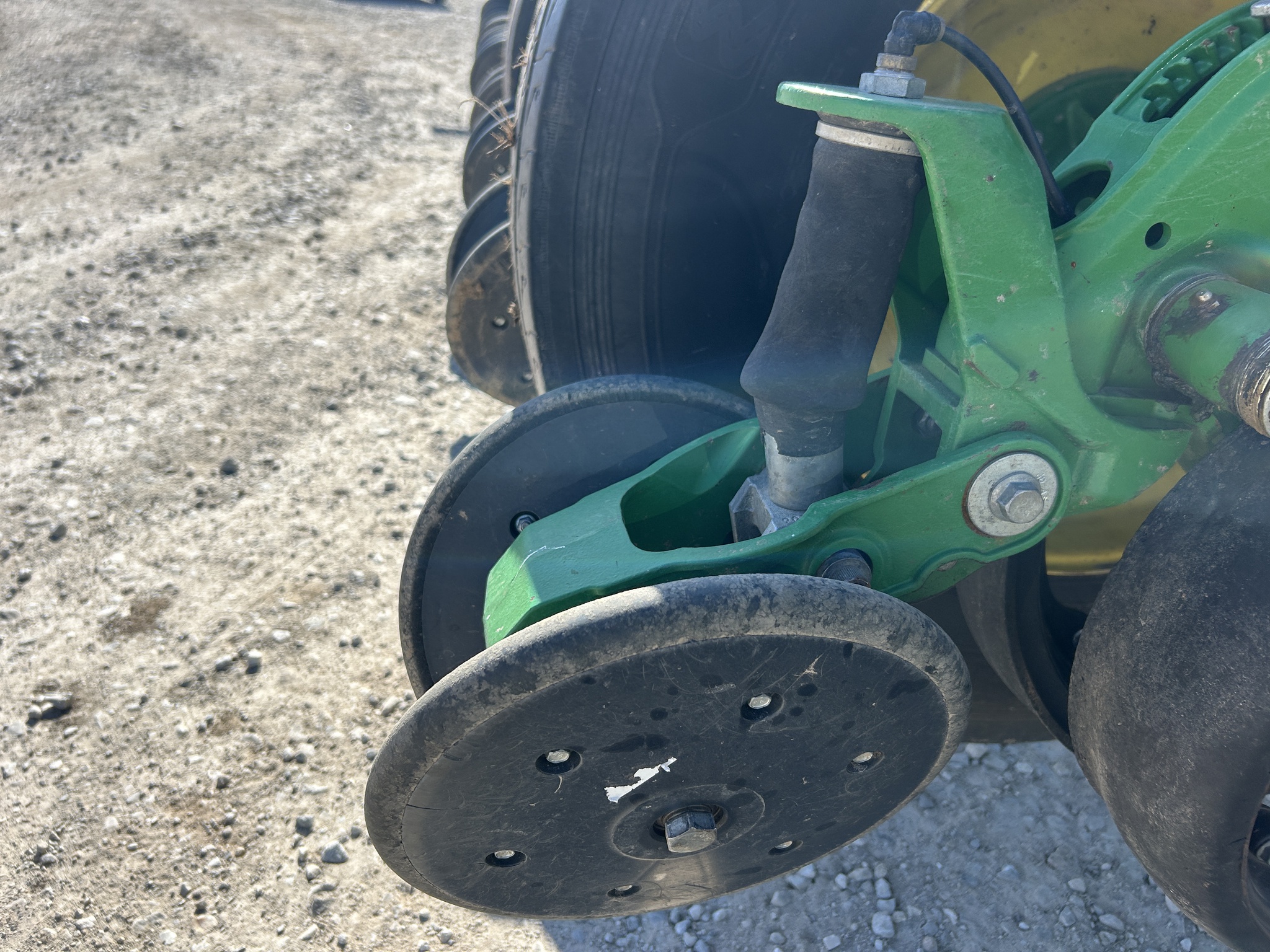  2017 John Deere 1775NT at Heritage Tractor in Clinton, MO