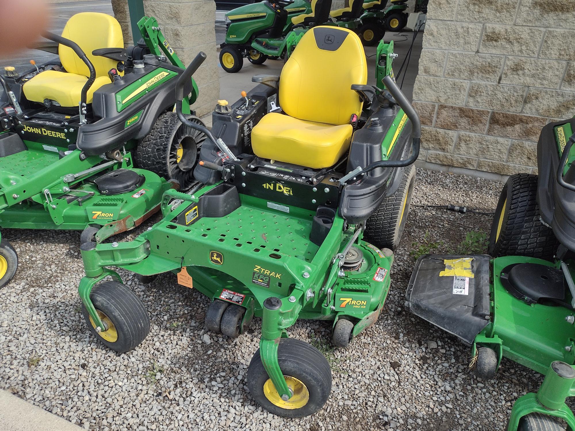 2021 John Deere Z920M Image 1