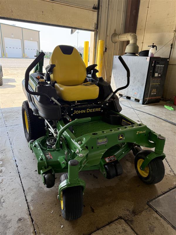 2021 John Deere Z920M Image 1