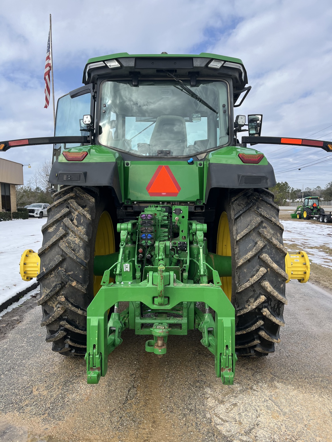 2023 John Deere 8R 310 Image 5