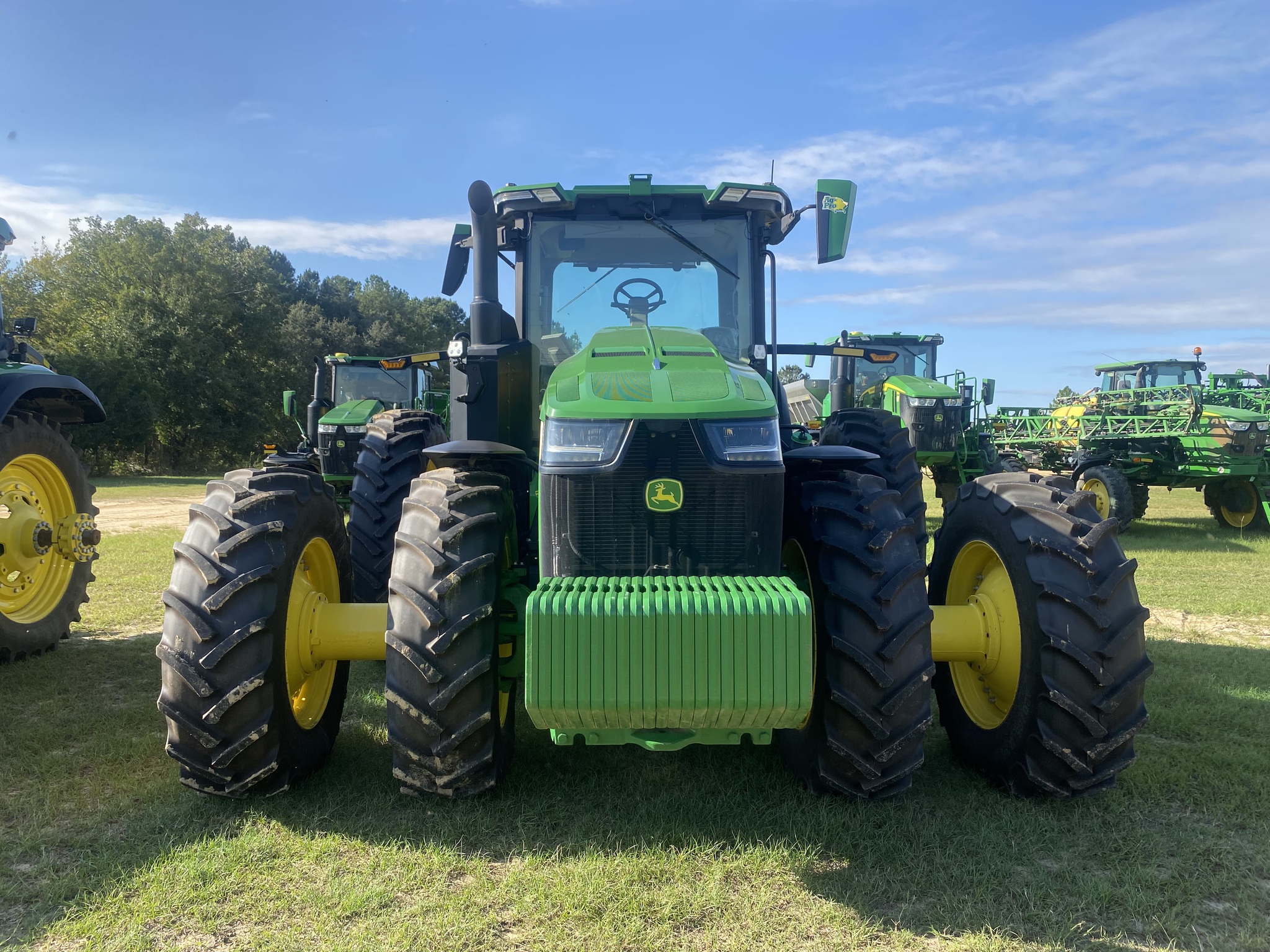 2023 John Deere 8R 310 Image 2