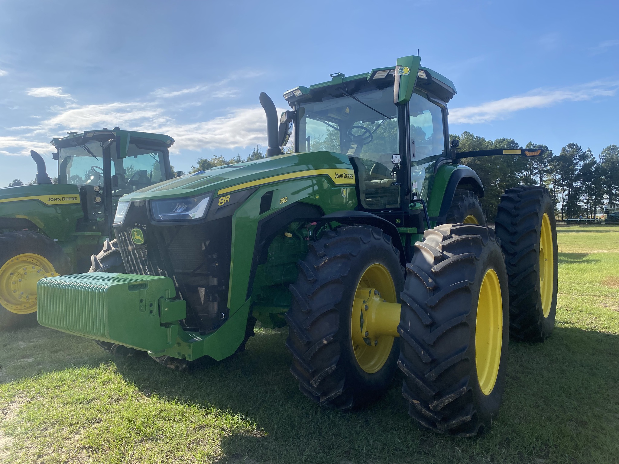 2023 John Deere 8R 310 Image 3
