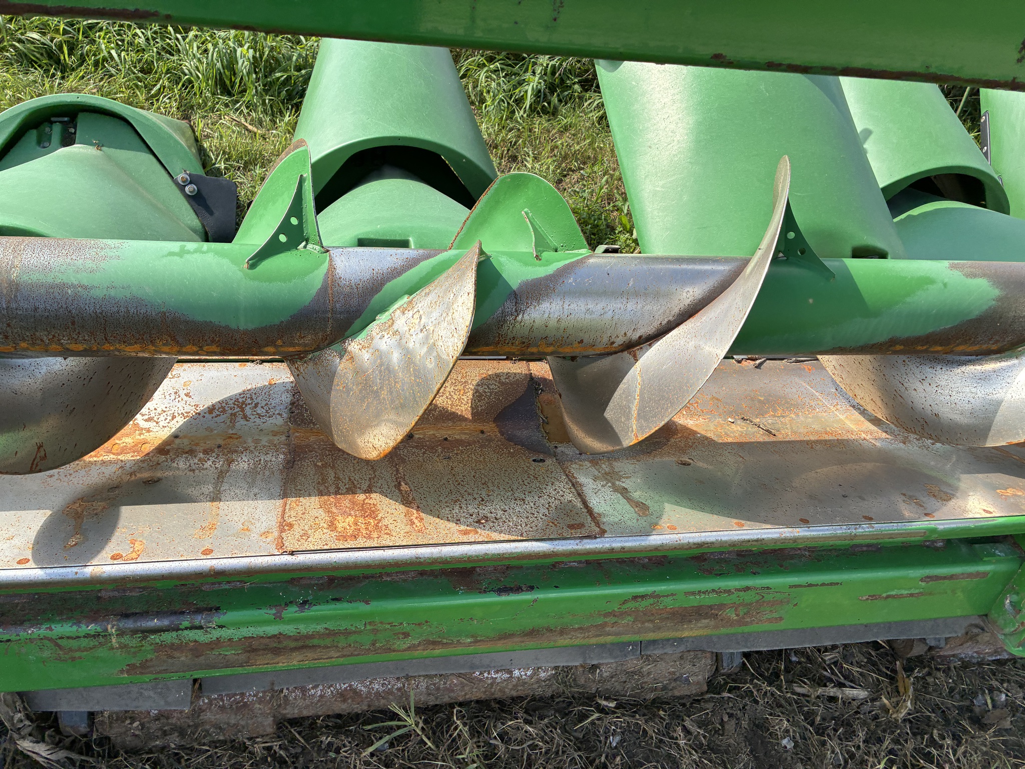 2010 John Deere 608C StalkMaster Image 4