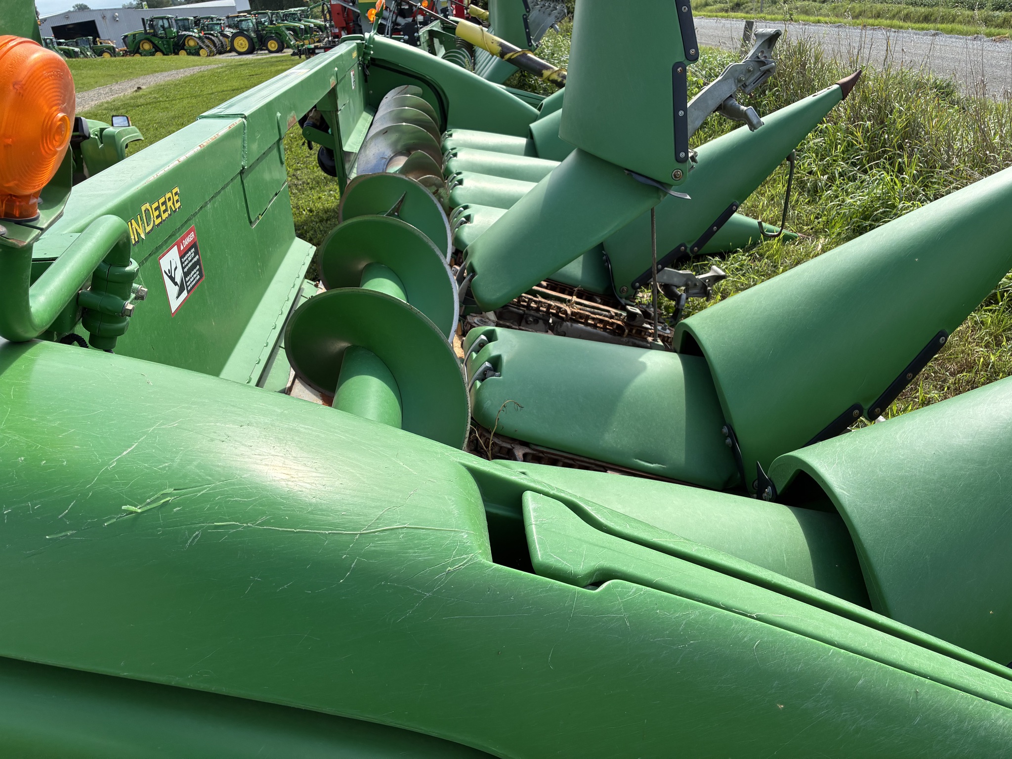 2010 John Deere 608C StalkMaster Image 7