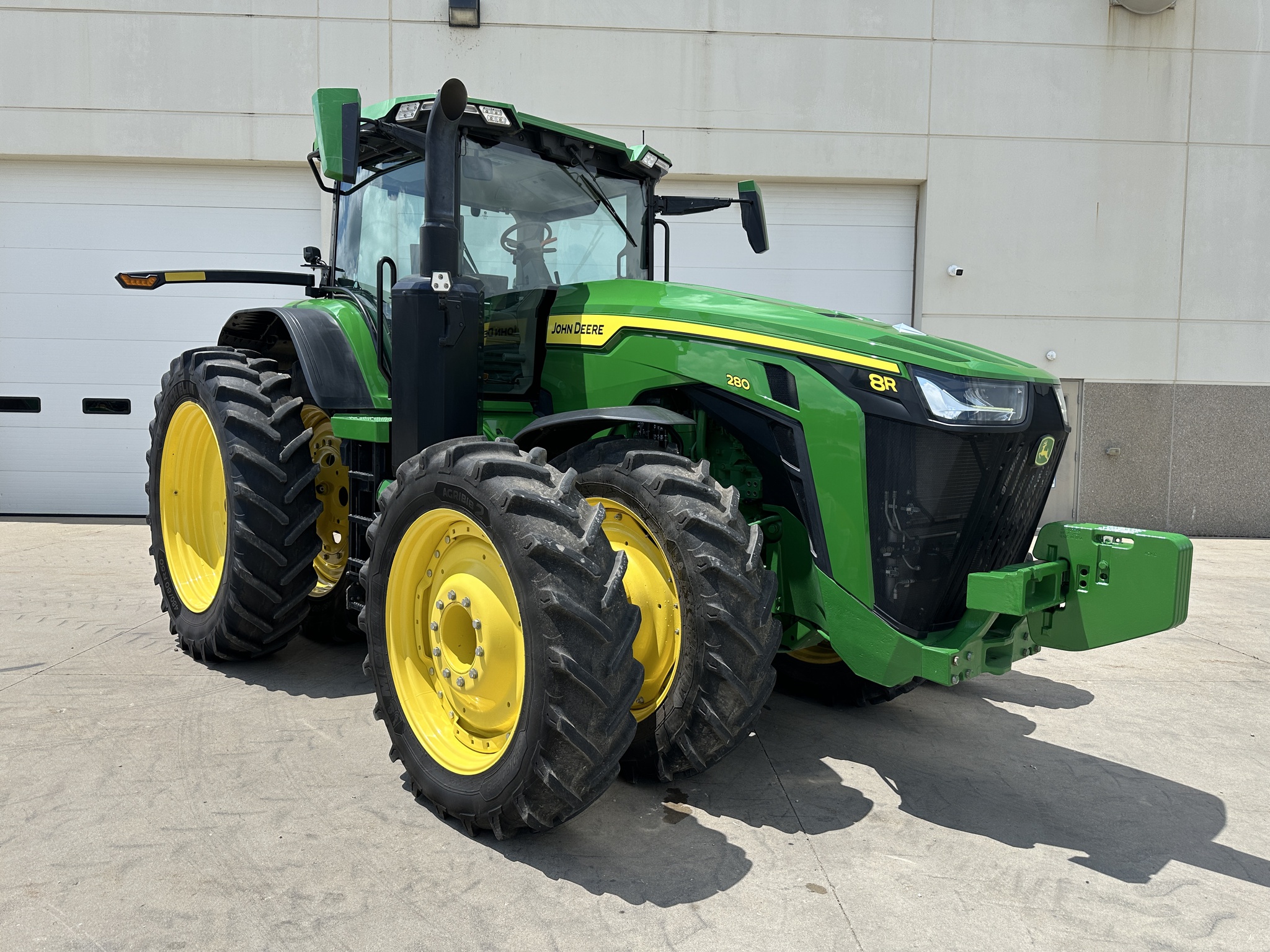 2021 John Deere 8R 280 Image 1