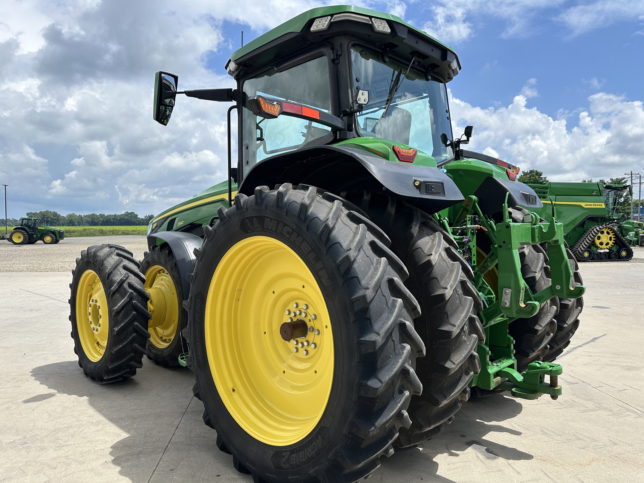 2021 John Deere 8R 280 Image 5