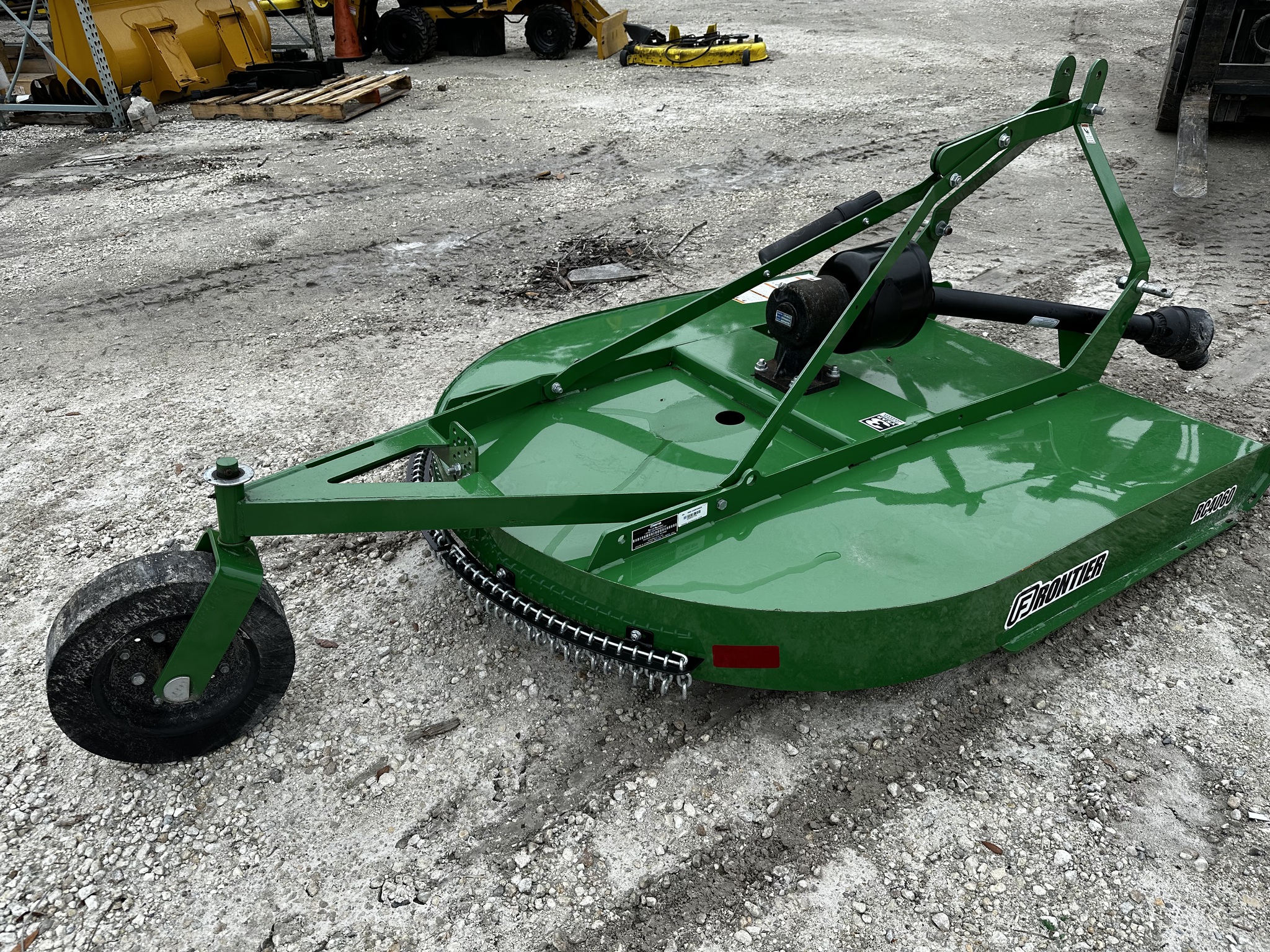 2025 Frontier RC4060 Image 3