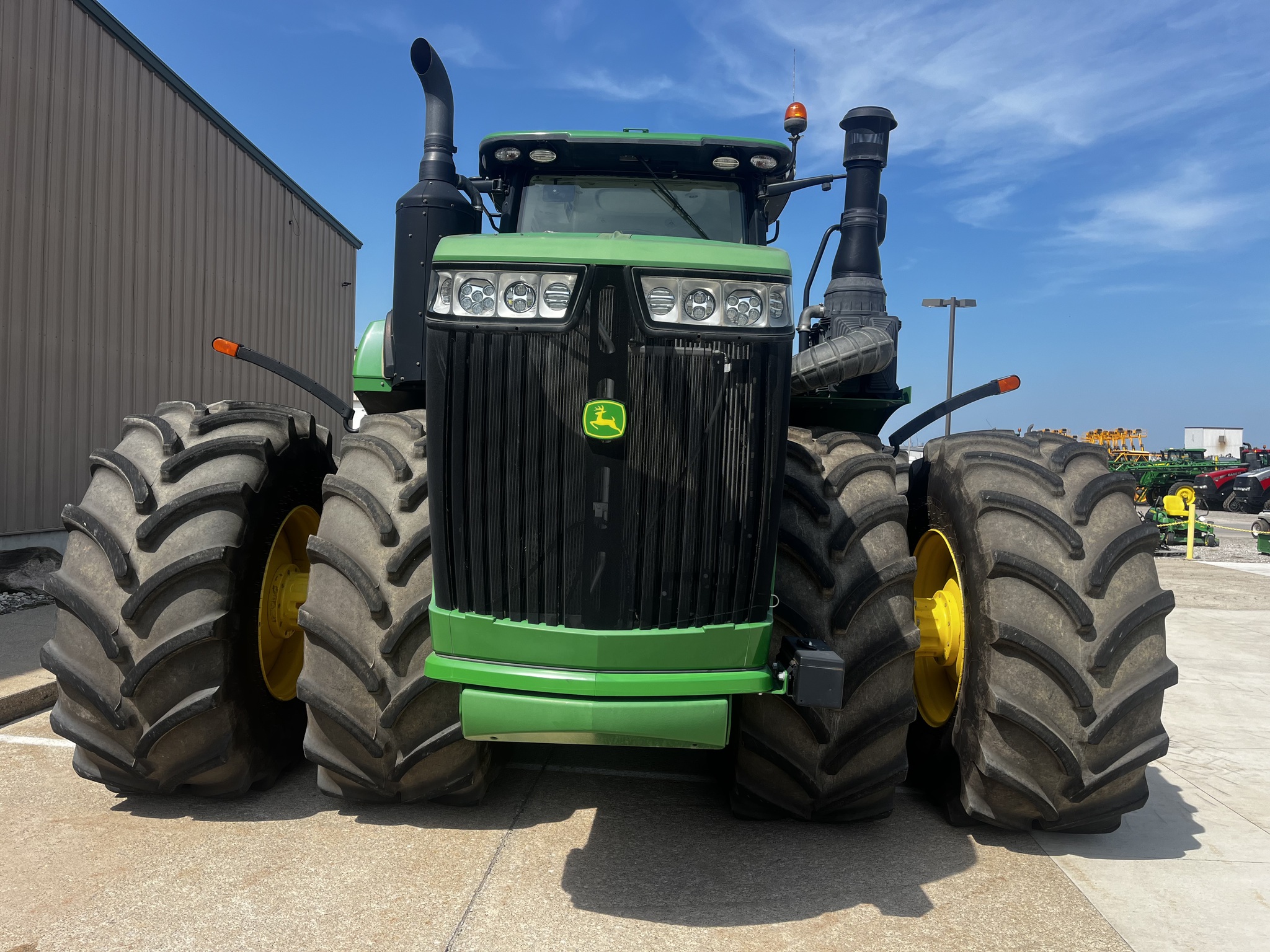 2015 John Deere 9520R Image 18